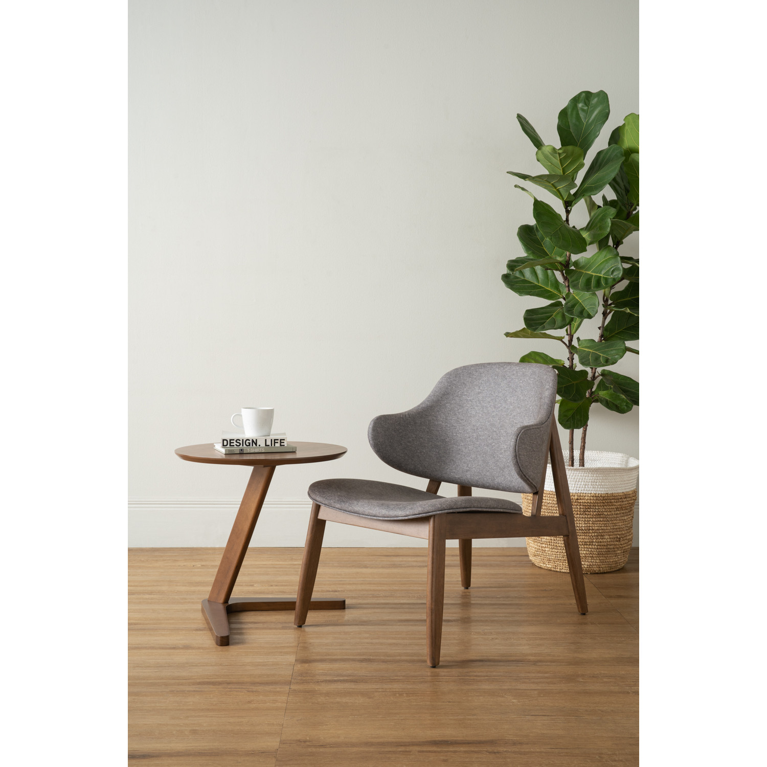 Seltos Lounge Chair - Image 5